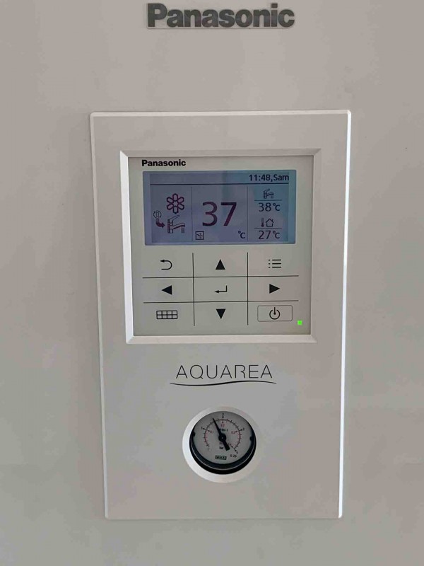 Vente et pose d'une pompe à chaleur PANASONIC silencieuse à CABRIES