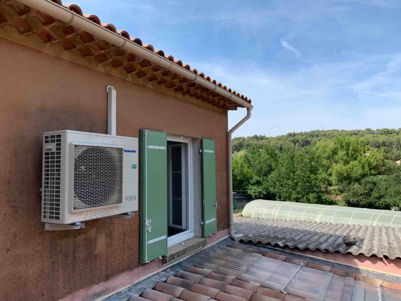climatiseur multi split Panasonic à Simiane COLLONGUE