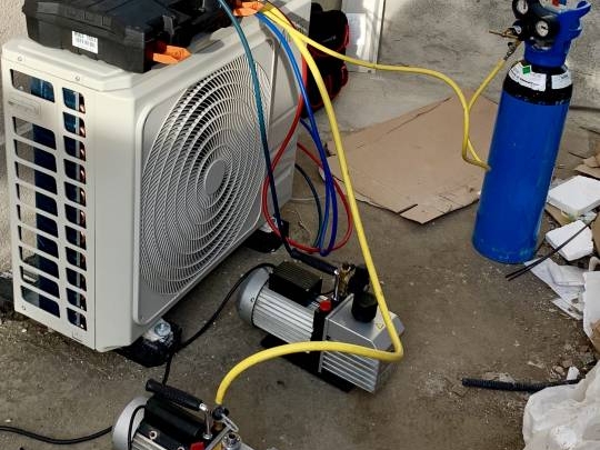 Recharge climatiseur