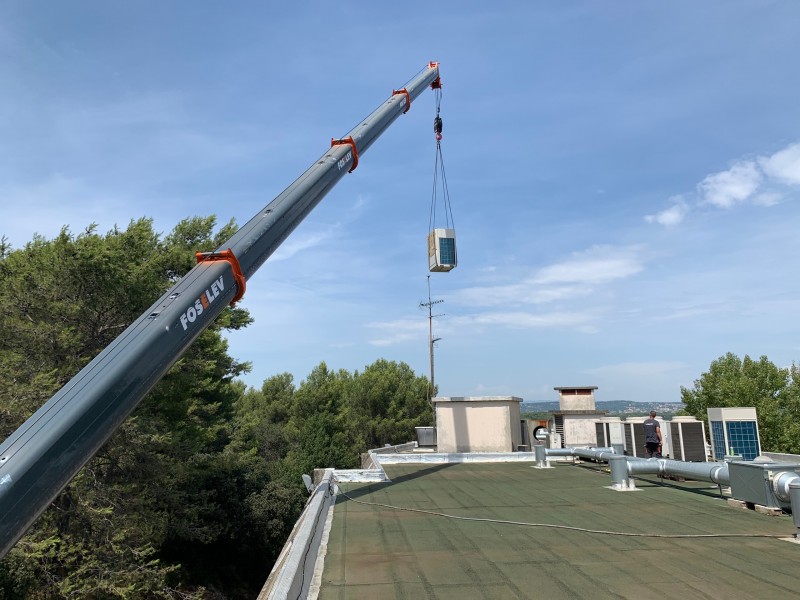 Pose et mise en service de climatiseurs grande puissance Panasonic VRV à Bouc Bel Air