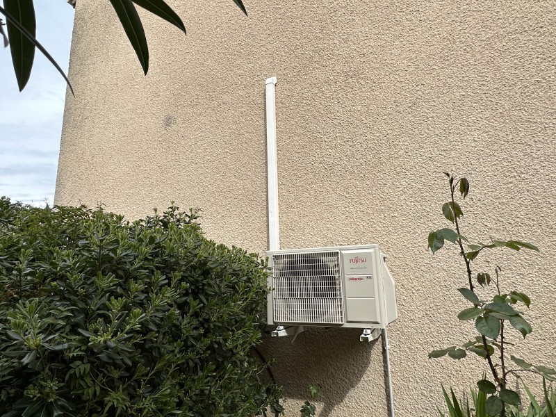 Climatiseurs réversibles Atlantic : une solution design et silencieuse pour votre confort thermique, posée par Solelec Provence à AUBAGNE