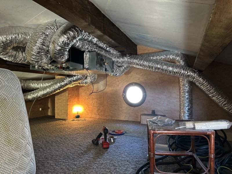 Installation d'un Climatiseur Gainable Réversible ATLANTIC à Cassis : Confort et Efficacité Garantis !