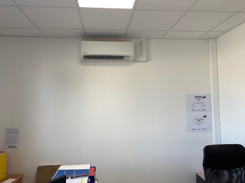 Pose climatiseur PANASONIC à la mairie de BOUC BEL AIR