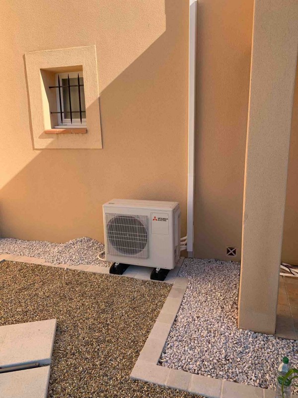 Pose d’un ensemble multi-split Mitsubishi Performances énergétiques A++ à Aix-en-Provence