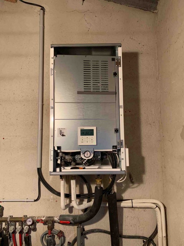 Installation de pompe à chaleur Panasonic à Cabriès – Économies d’énergie avec Solelec Provence