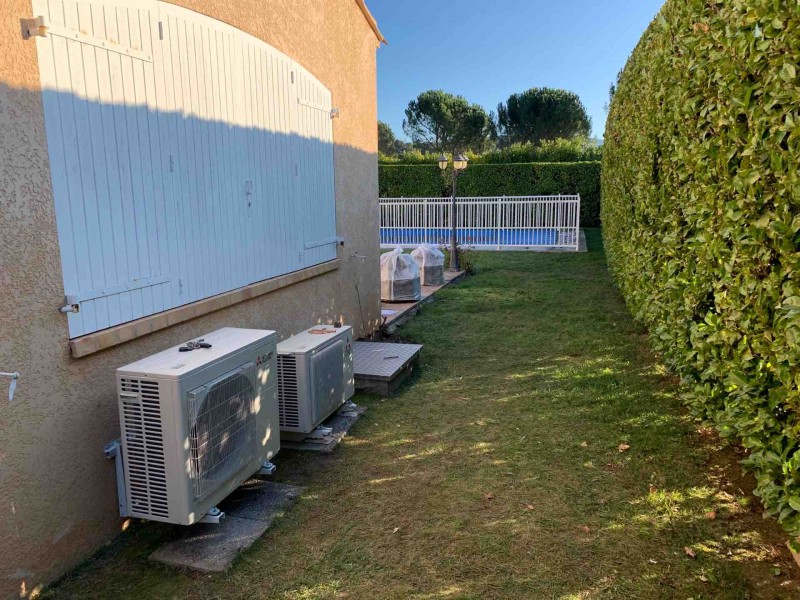 Installation d'une console réversible Mitsubishi modèle KT par un professionnel à bouc bel air