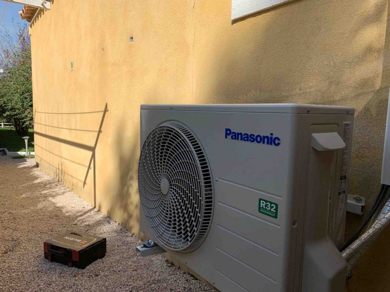 Vente et installation d'un climatiseur de marque Panasonic labélisé ++ à Simiane