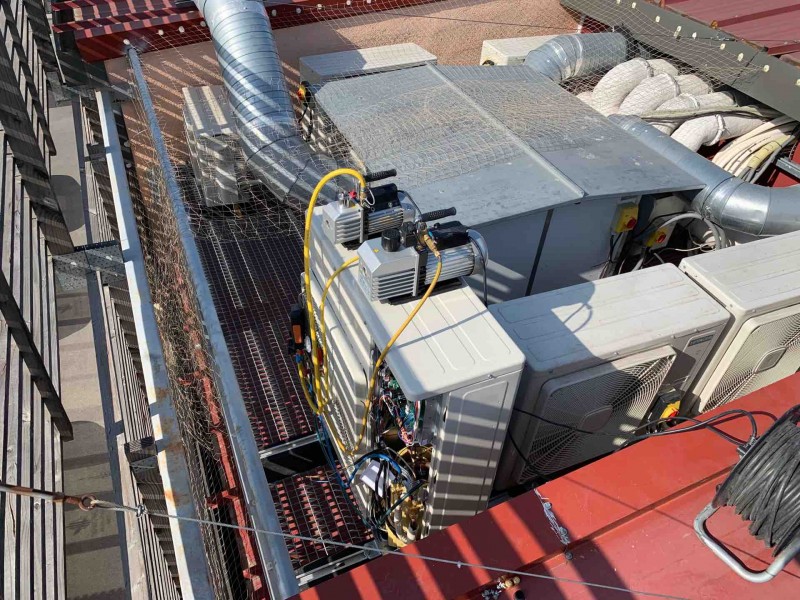 remplacement compresseur hitachi à venelles